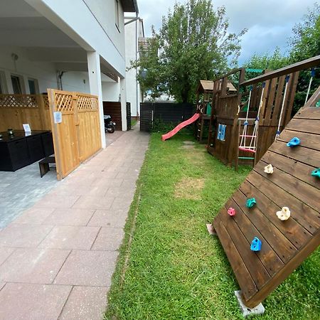 Loft Neunkirchen Ny Apartamento Exterior foto
